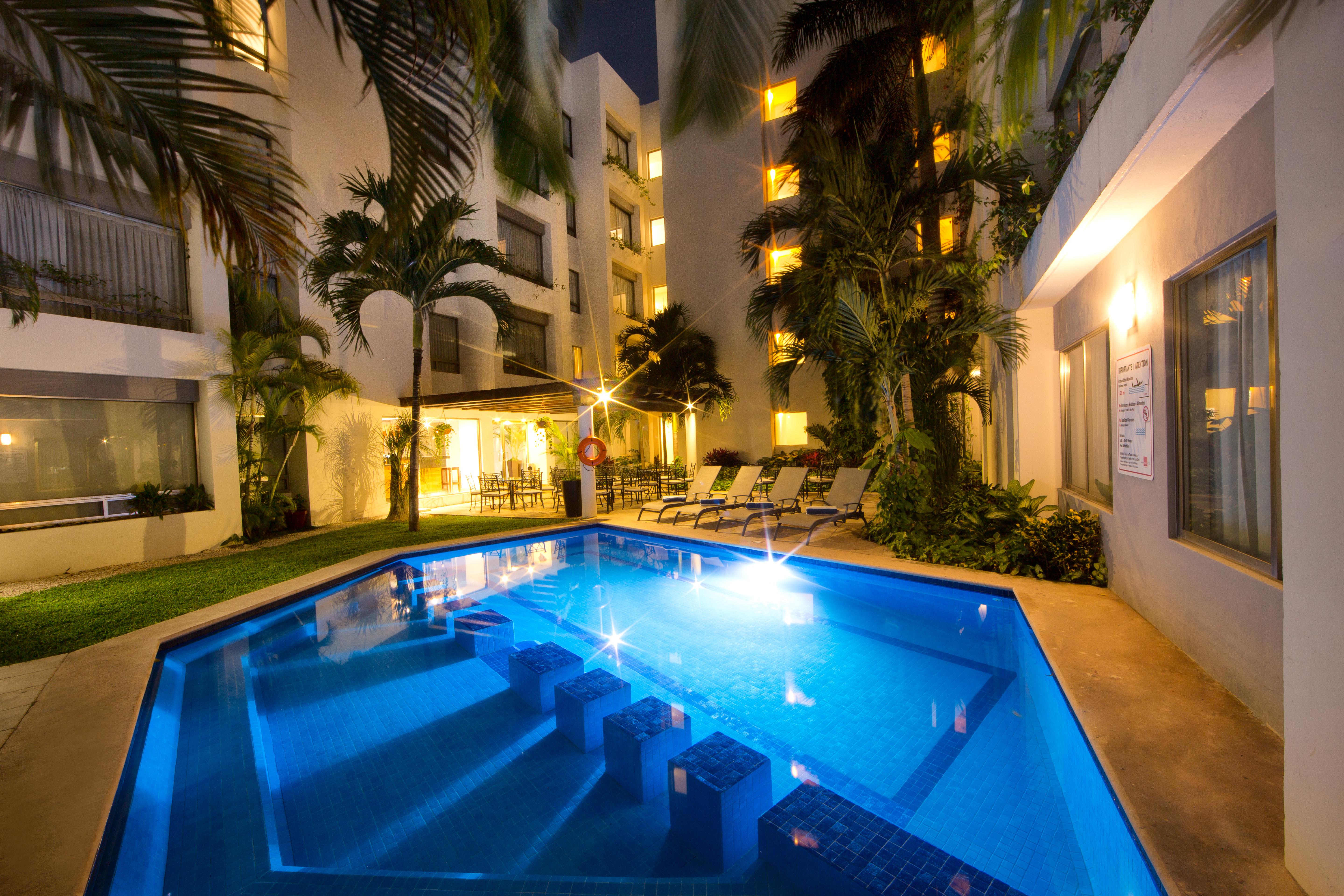 Ambiance Suites Cancún Exterior foto